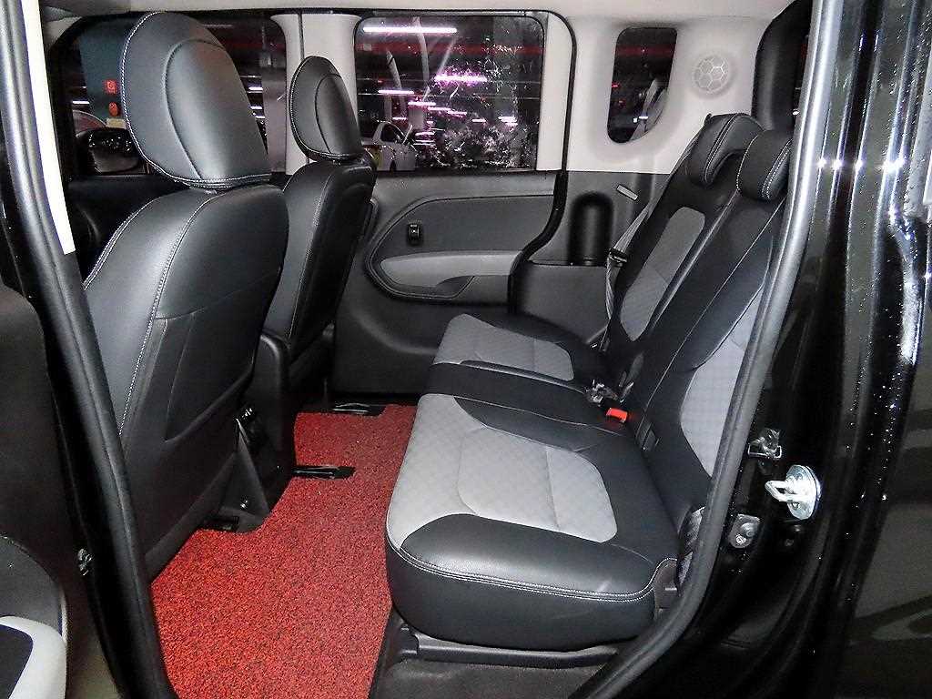 KIA Ray - Vista 7