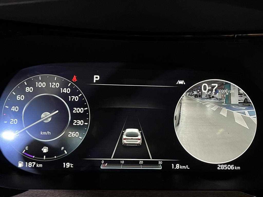 KIA K5 - Vista 6
