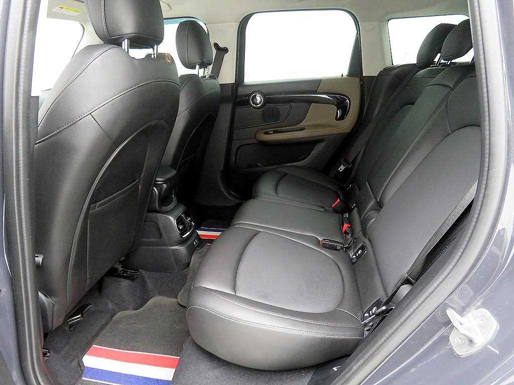 Mini Countryman - Vista 8