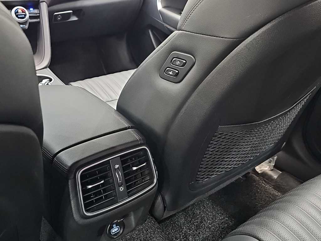Genesis G70 2019 Negro - Importación desde Corea - HF Imports Iquique - Foto 14