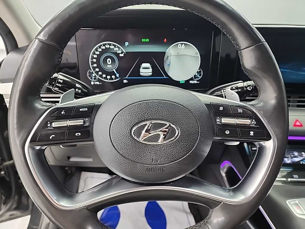 HYUNDAI Grandeur - Vista 9