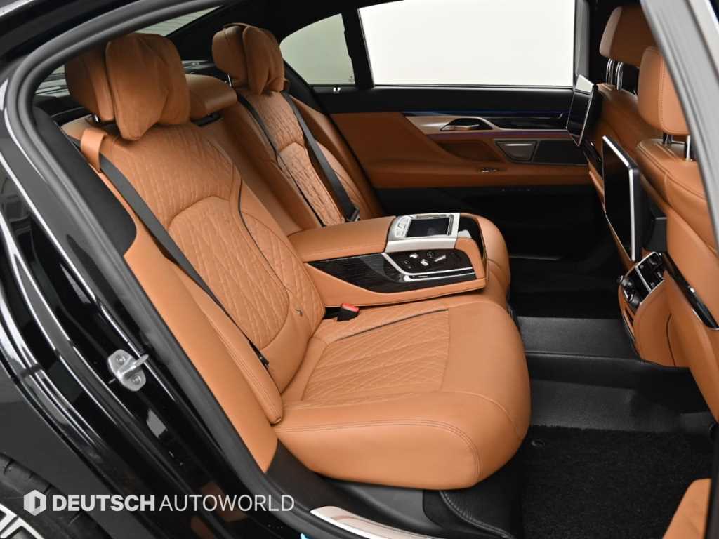 BMW 7 Series - Vista 12