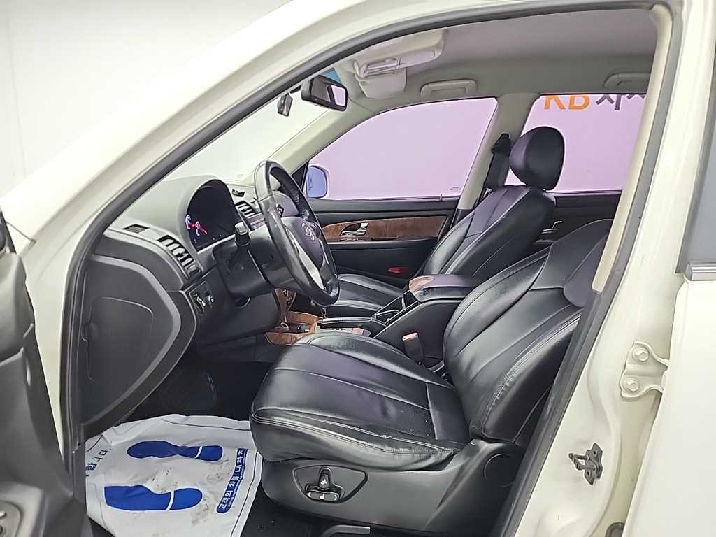 Ssangyong Rexton - Vista 10