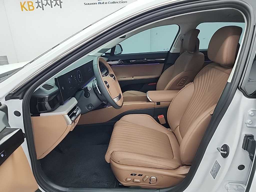 HYUNDAI Grandeur - Vista 11
