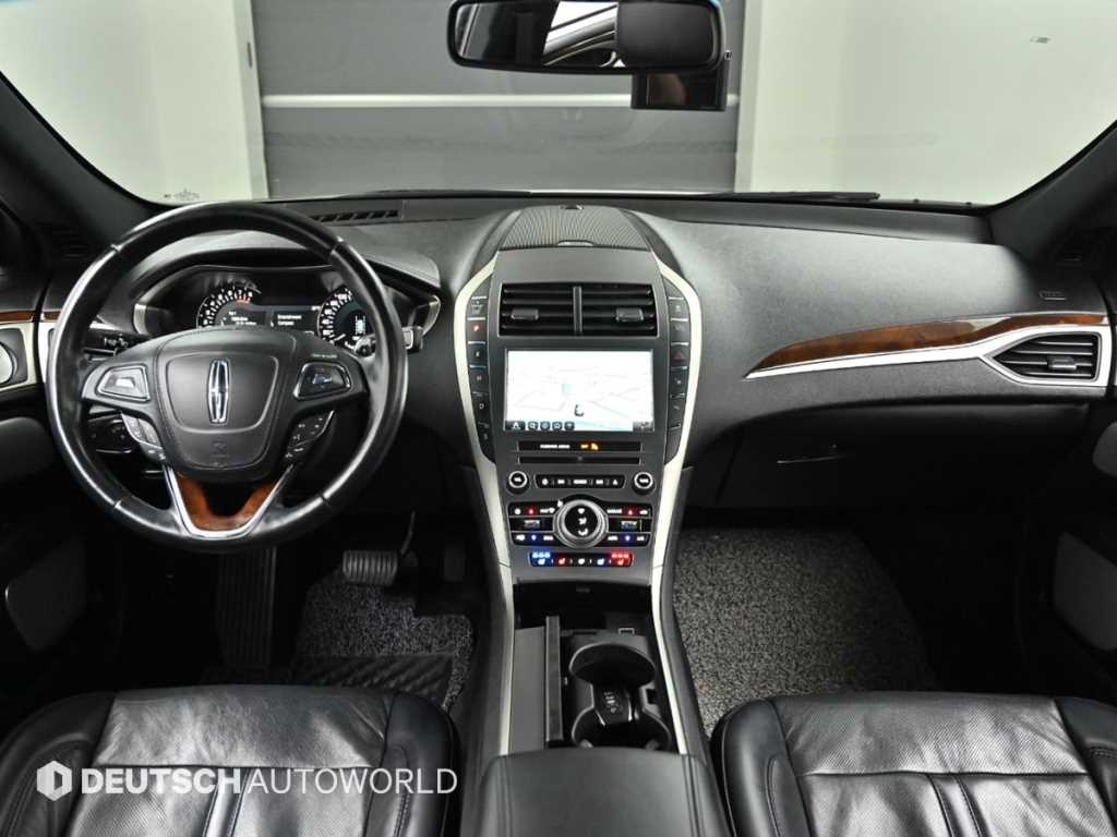 Lincoln MKZ - Vista 7