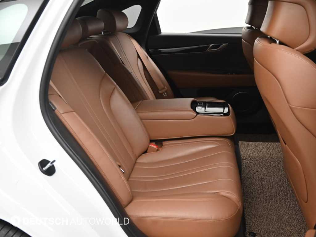 Genesis G80 - Vista 12