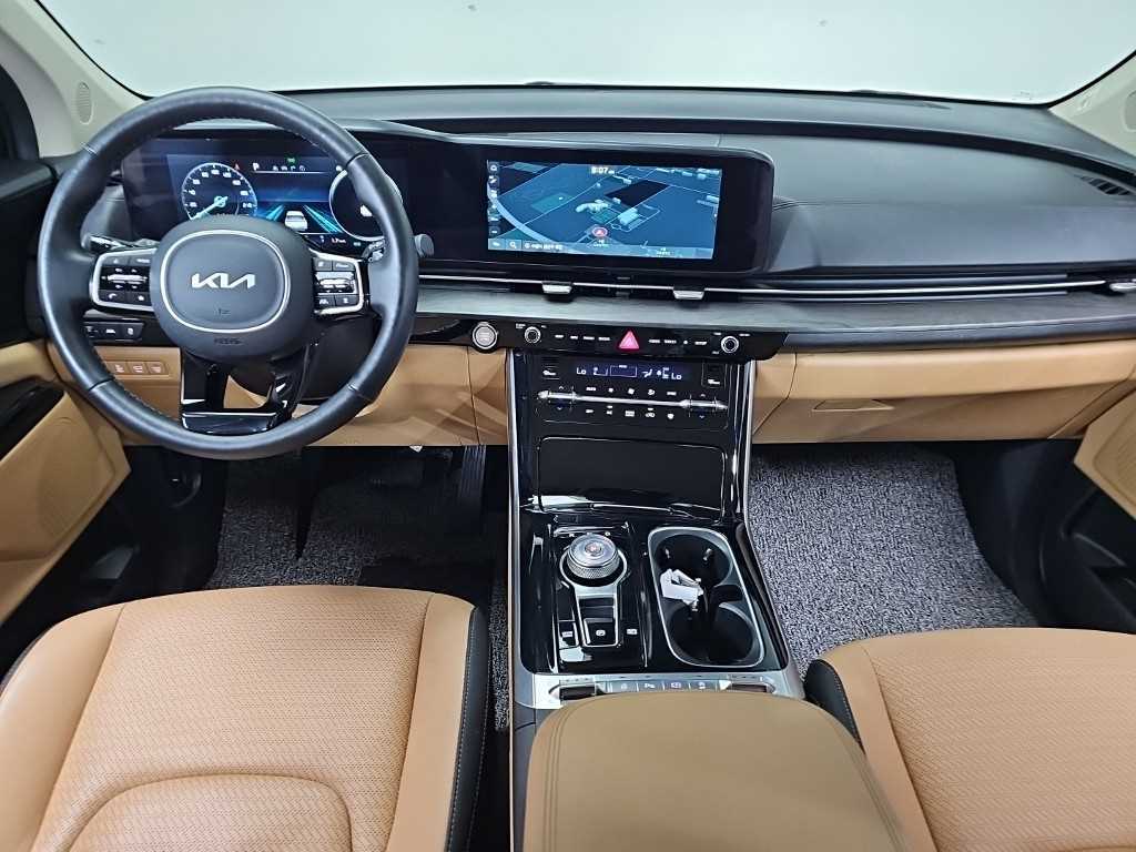 KIA Carnival - Vista 7
