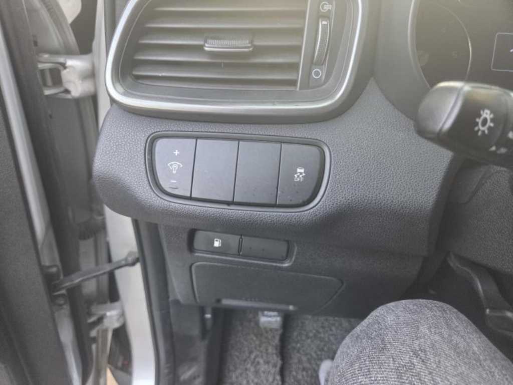 KIA Sorento - Vista 10