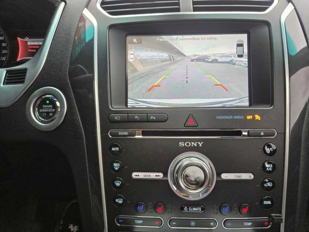 Ford Explorer - Vista 12