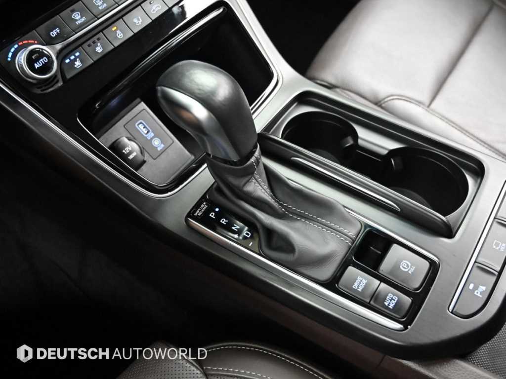 HYUNDAI Grandeur - Vista 9
