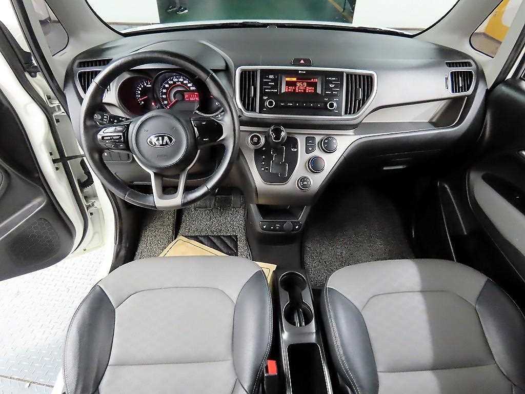 KIA Ray - Vista 7
