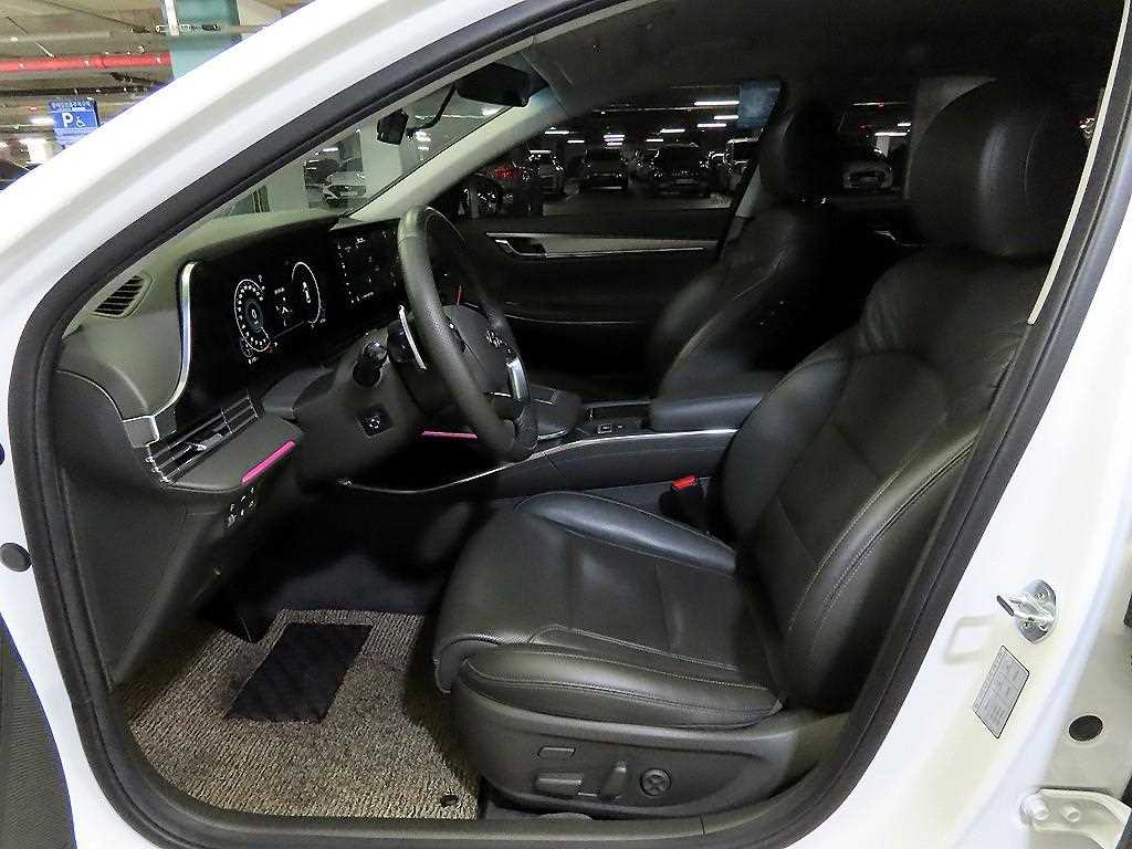 HYUNDAI Grandeur - Vista 6
