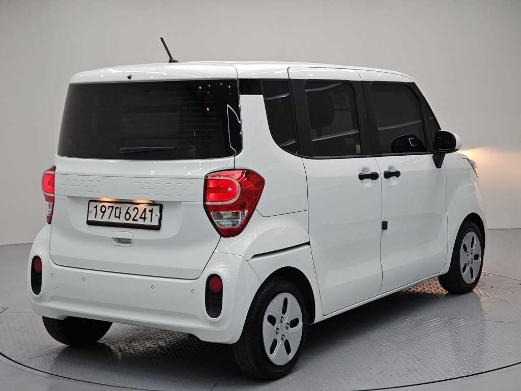 KIA Ray - Vista 4