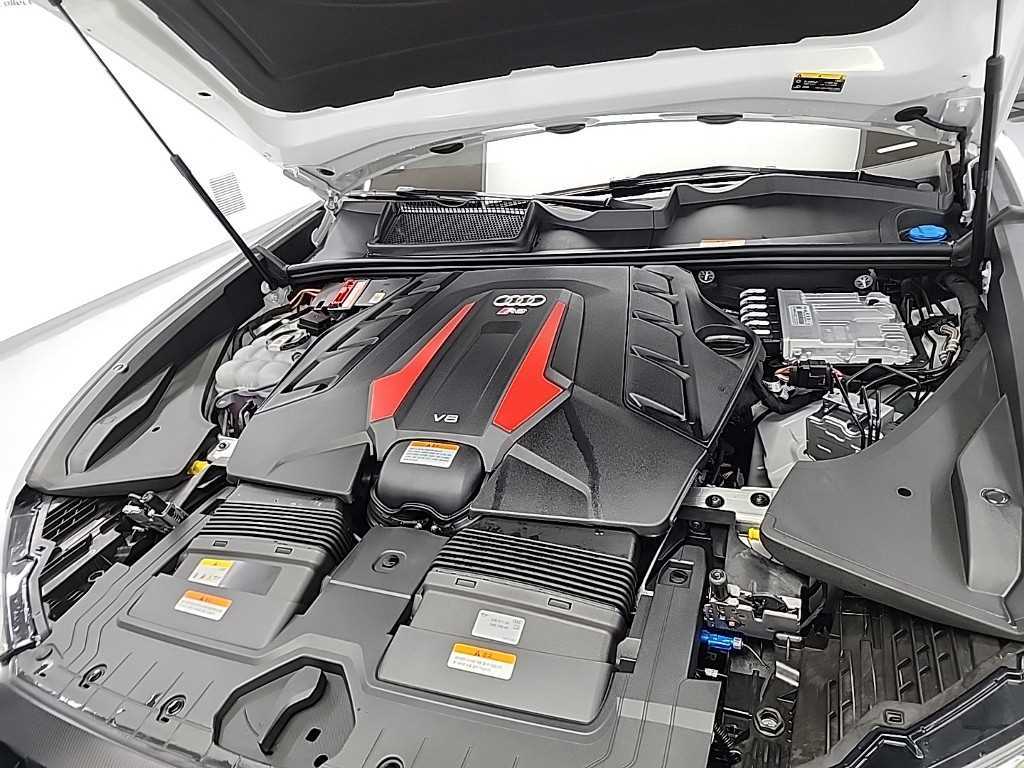 Audi RSQ8 - Vista 5
