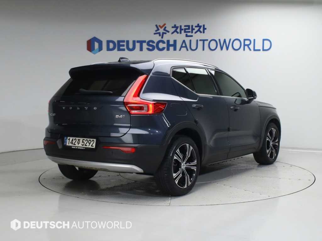 Volvo XC40 - Vista 2