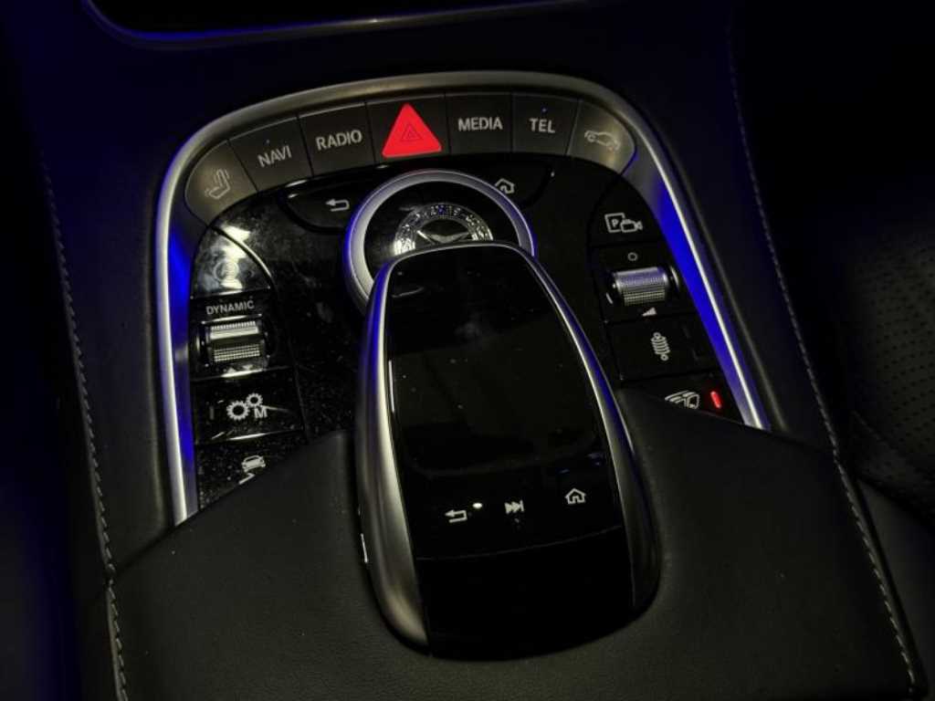 Mercedes Benz S Class - Vista 12