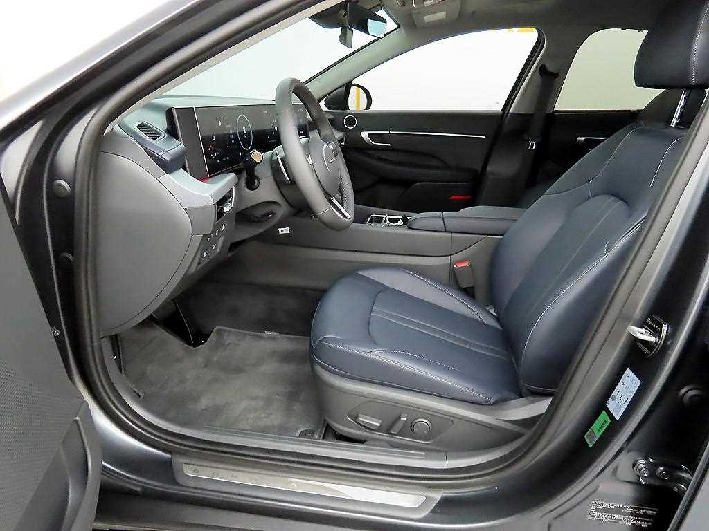 HYUNDAI Sonata - Vista 5