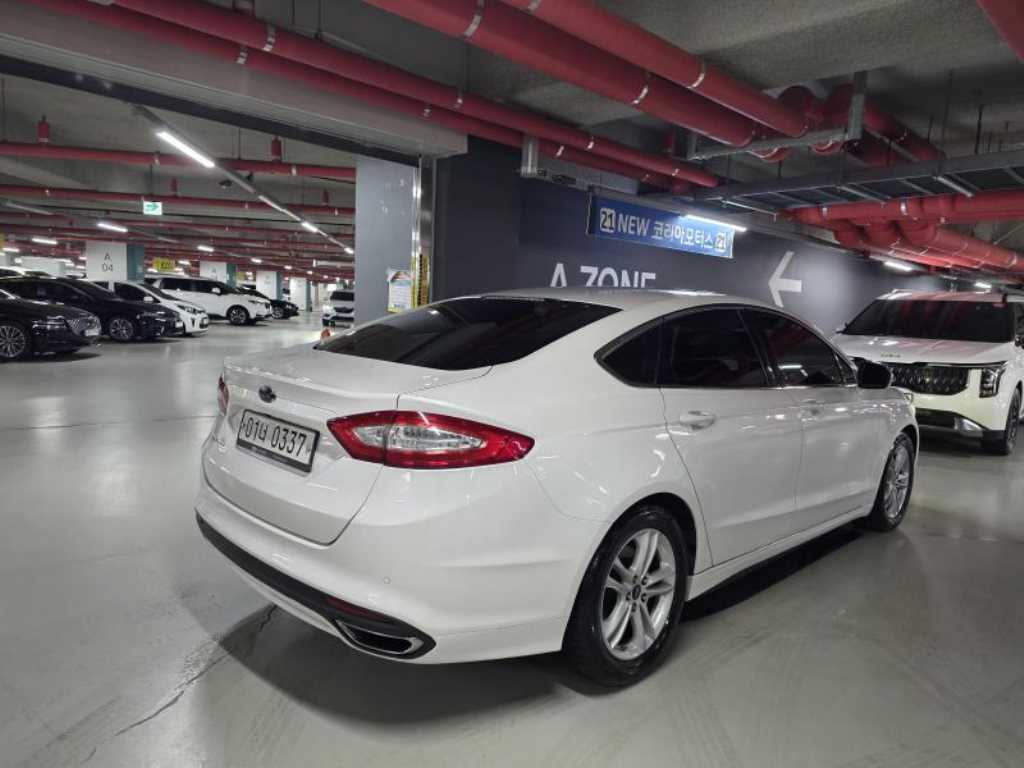 Ford Mondeo - Vista 5