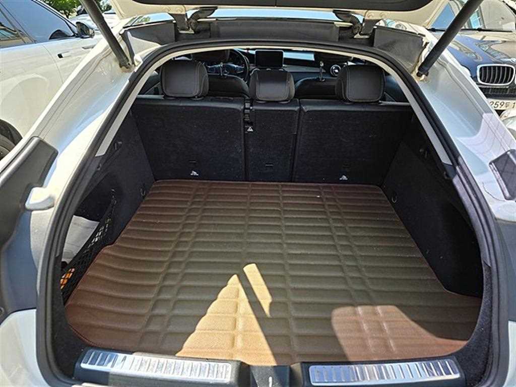 Mercedes Benz GLC Class 2018 Blanco - Importación desde Corea - HF Imports Iquique - Foto 19