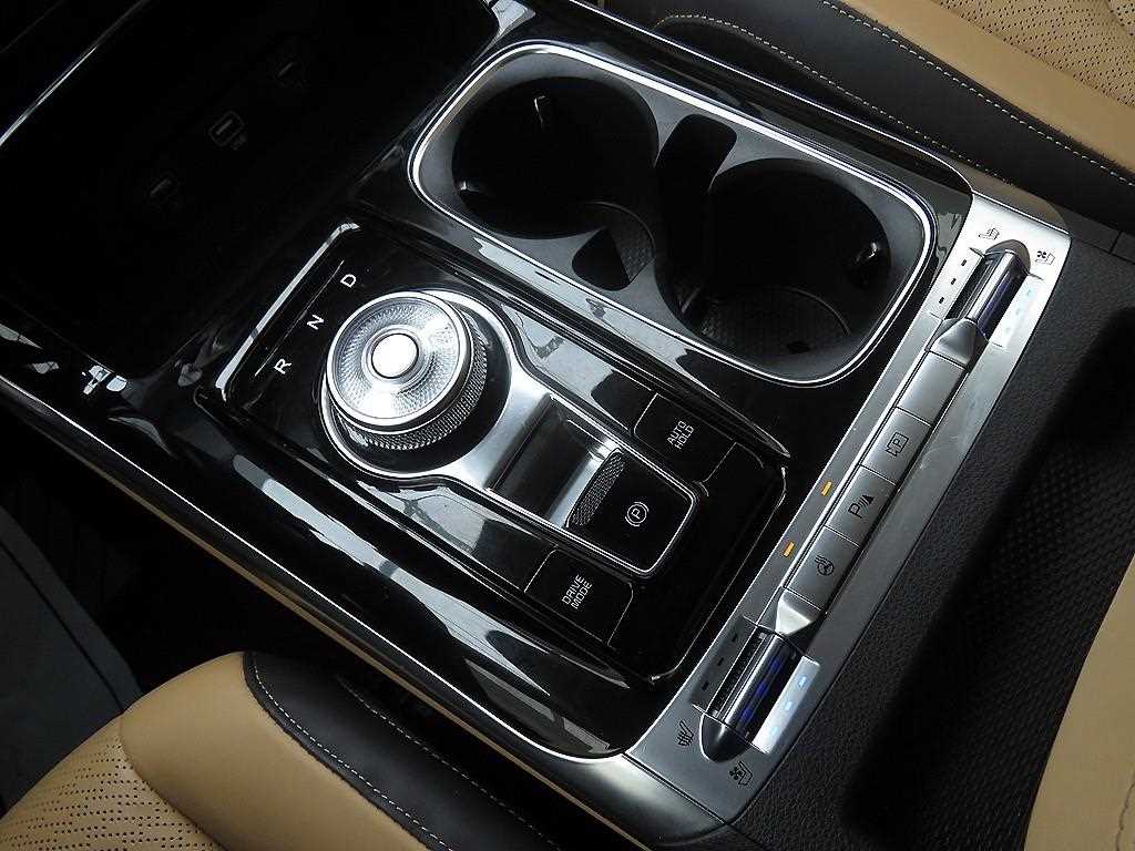 KIA Carnival 2023 - Importación desde Corea - HF Imports Iquique - Foto 14