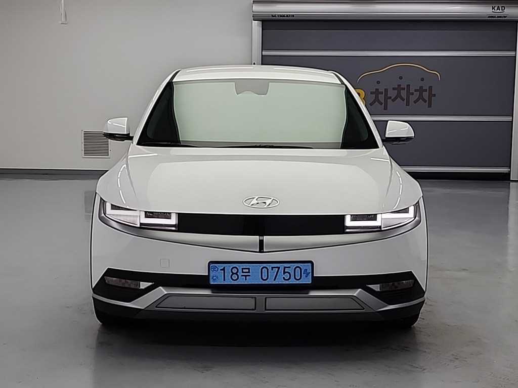 HYUNDAI Ioniq 5 - Vista 2