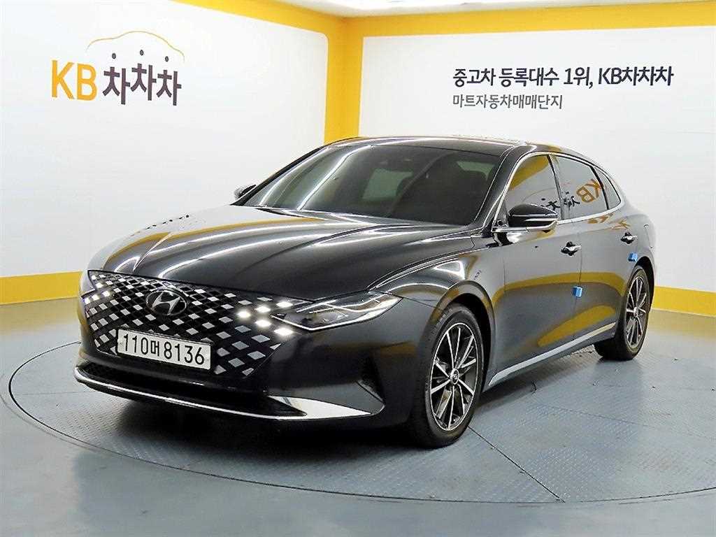 HYUNDAI Grandeur - Vista 2