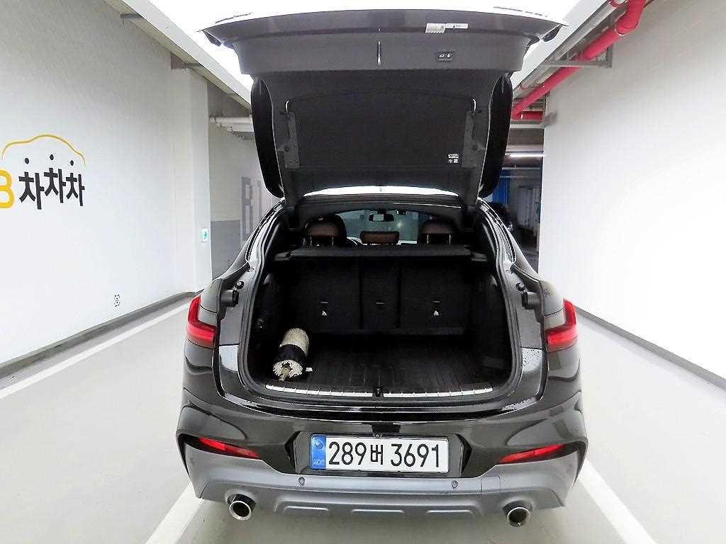 BMW X4 - Vista 5