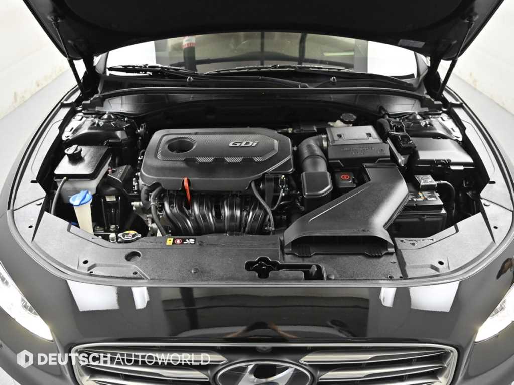 HYUNDAI Grandeur - Vista 6
