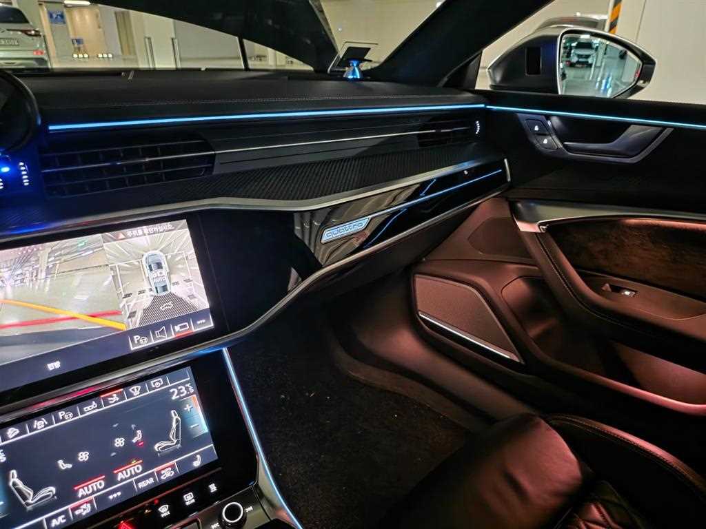 Audi S7 - Vista 7