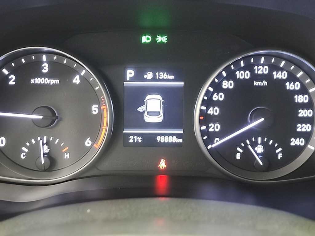 HYUNDAI i30 - Vista 6