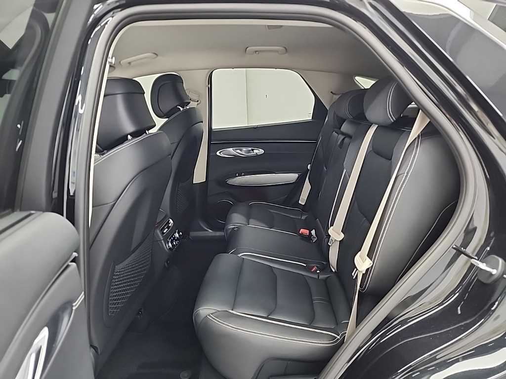 Genesis GV70 - Vista 12