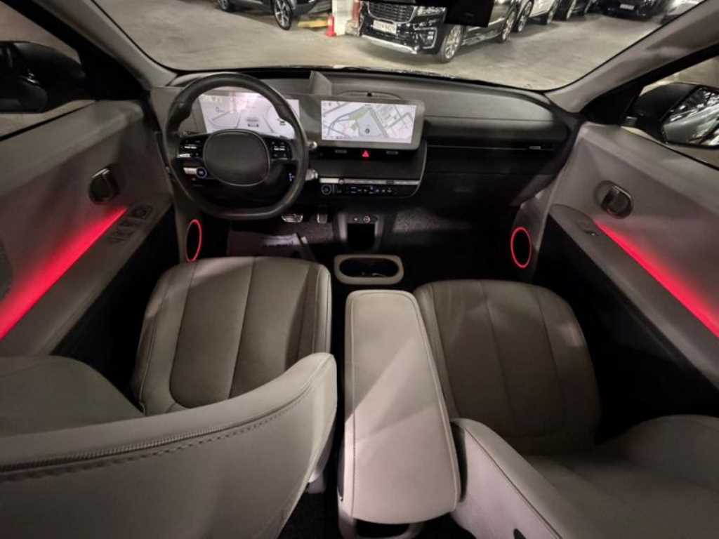 HYUNDAI Ioniq 5 - Vista 6