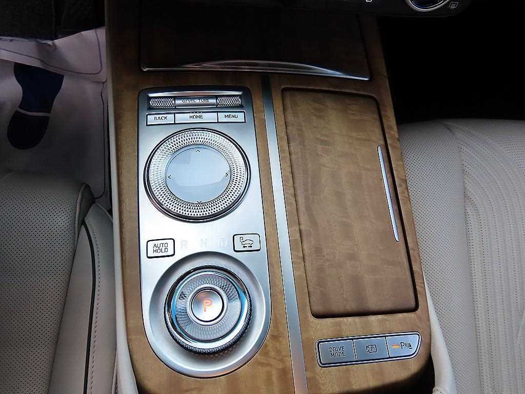 Genesis G80 - Vista 11