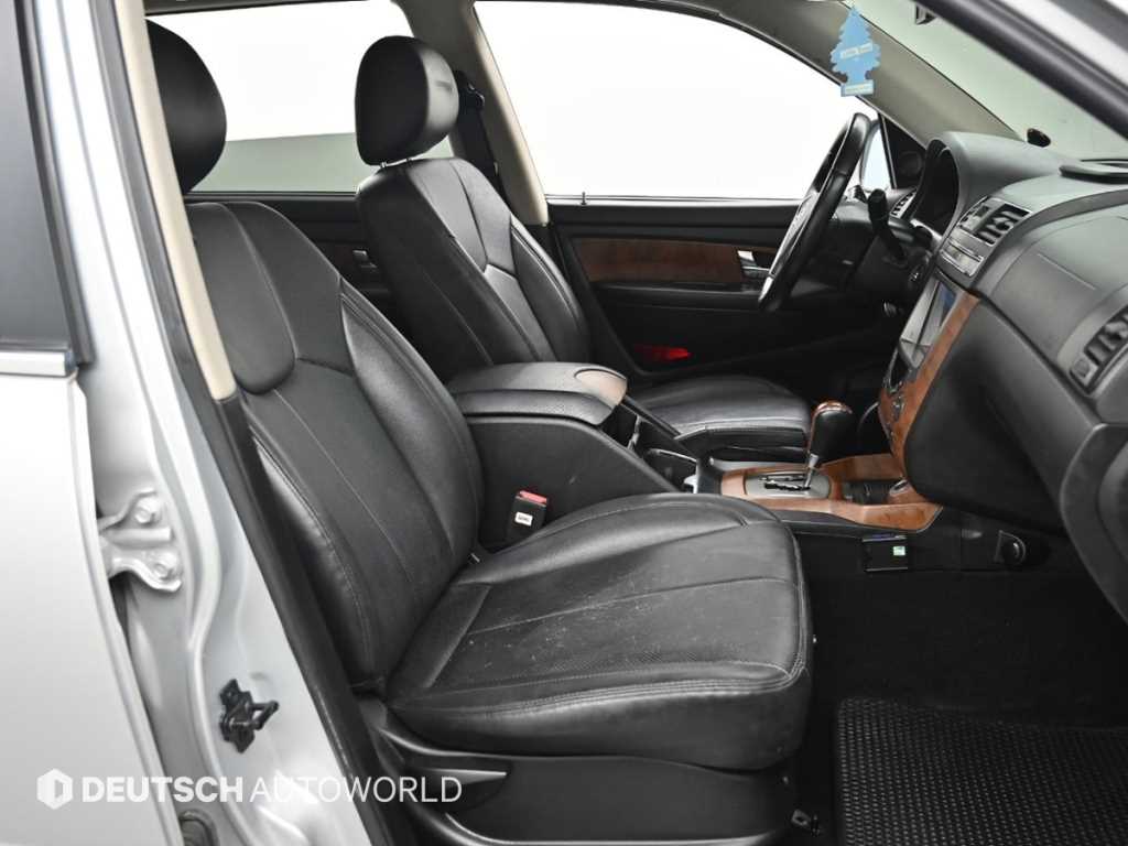 Ssangyong Rexton - Vista 10