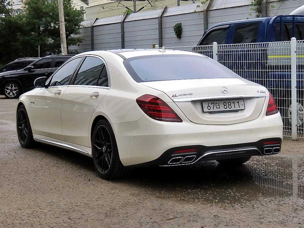 Mercedes Benz S Class - Vista 3