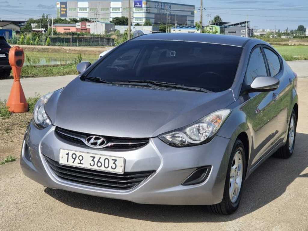 HYUNDAI Avante 2012 Gris - Importación desde Corea - HF Imports Iquique - Foto 1