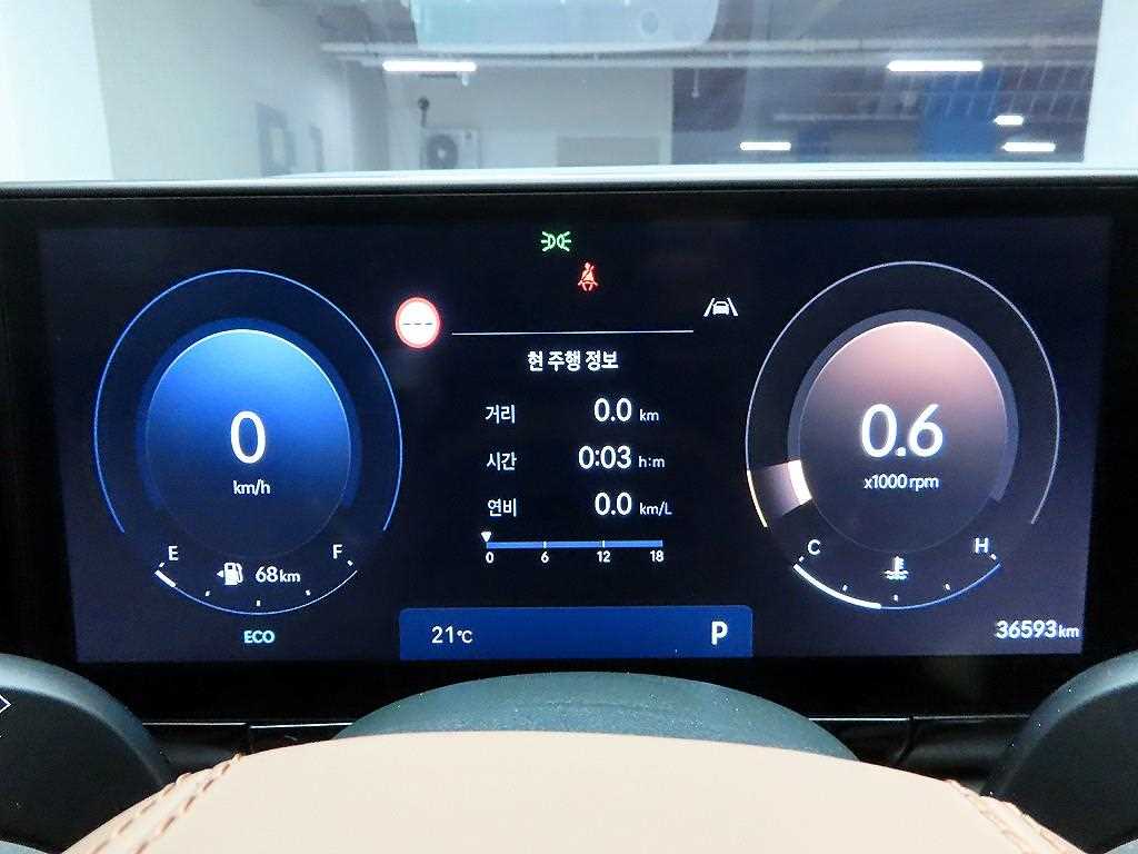 HYUNDAI Grandeur - Vista 6