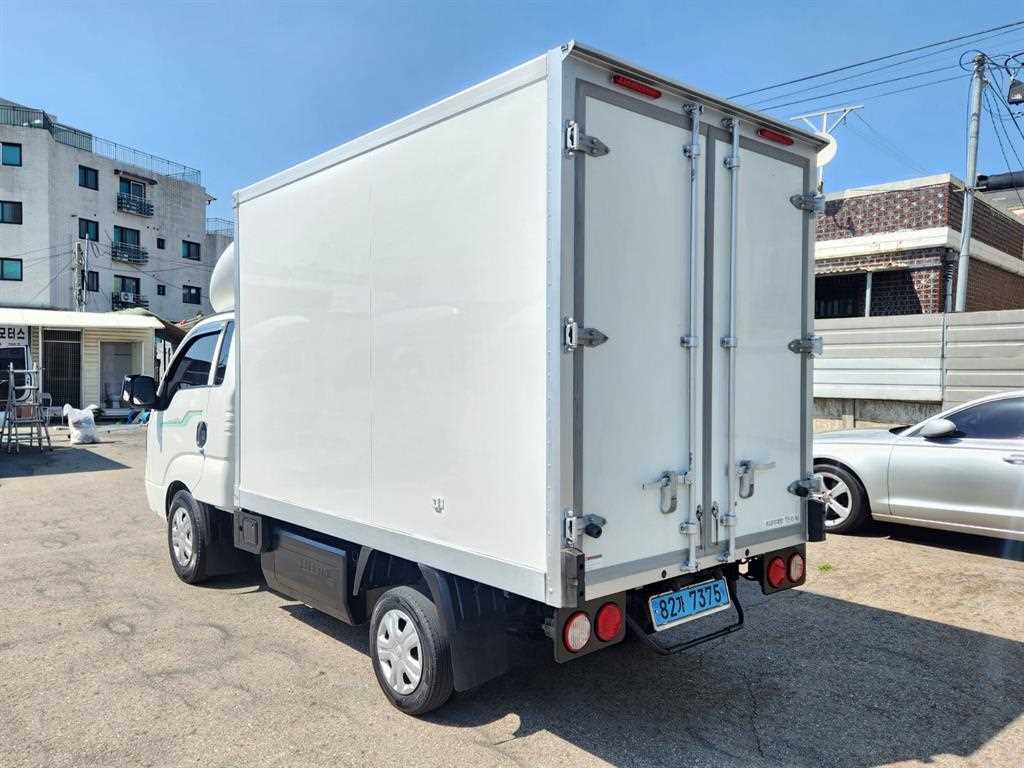 Small Truck Normal Box(High Deck) - Vista 7