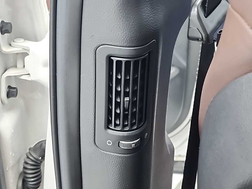 HYUNDAI Santa Fe 2017 Blanco - Importación desde Corea - HF Imports Iquique - Foto 14