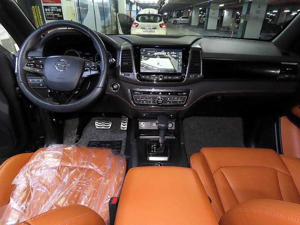 Ssangyong Rexton - Vista 10