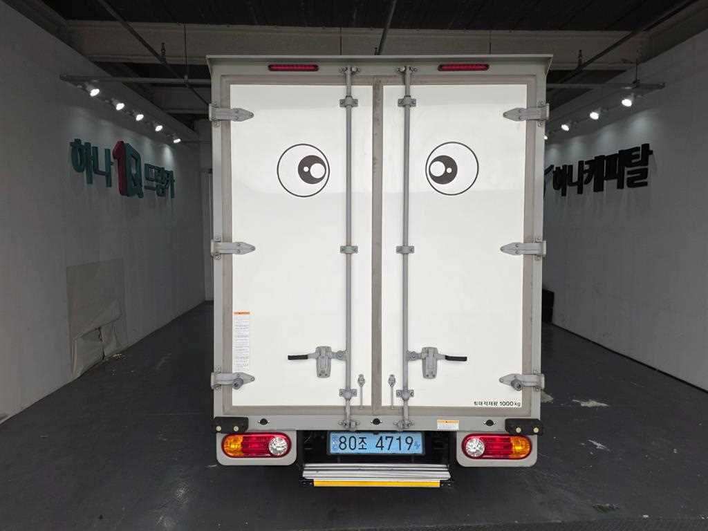 Small Truck Normal Box(High Deck) - Vista 3