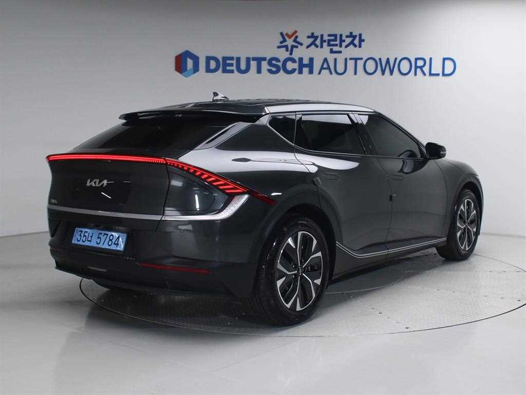 KIA EV6 - Vista 2