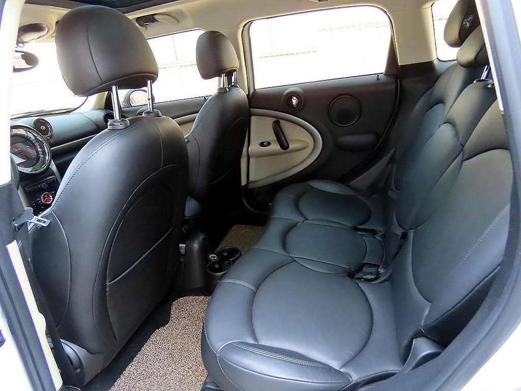 Mini Countryman - Vista 6