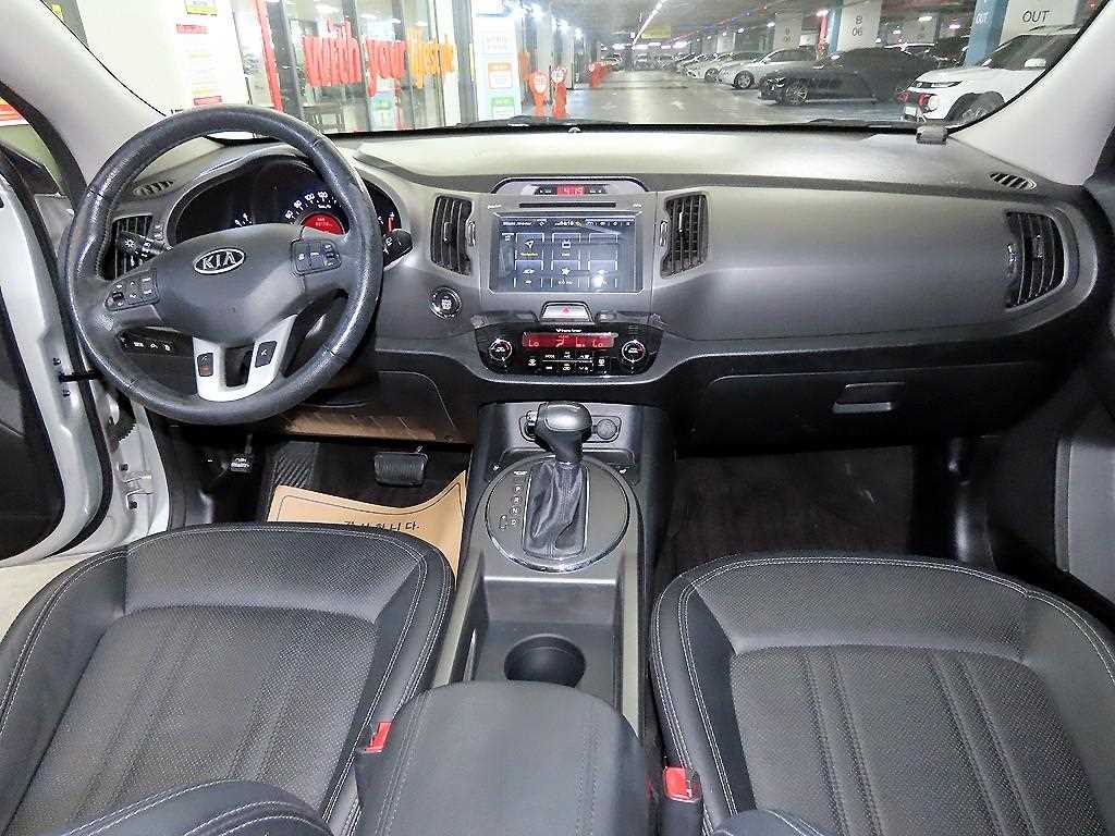 KIA Sportage - Vista 10