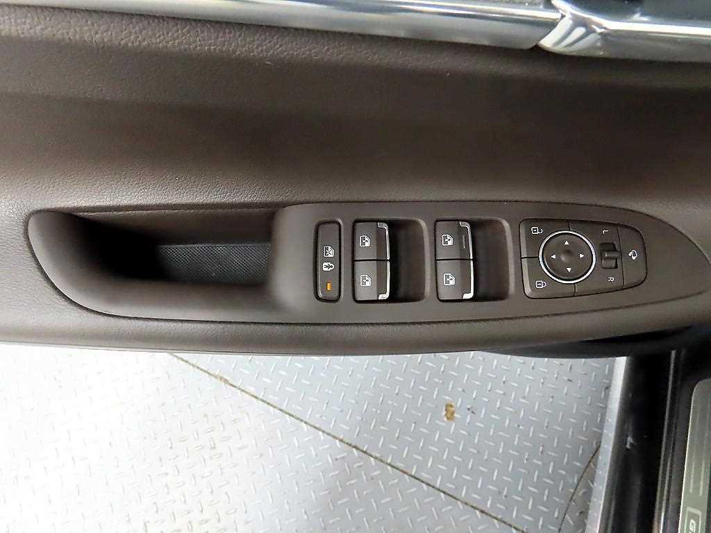 HYUNDAI Grandeur - Vista 11