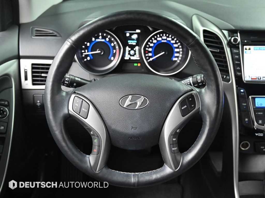 HYUNDAI i30 2014 Blanco - Importación desde Corea - HF Imports Iquique - Foto 13