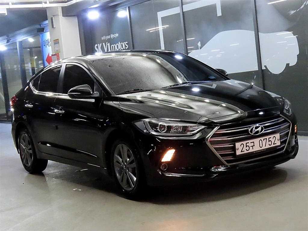 HYUNDAI Avante 2016 Negro - Importación desde Corea - HF Imports Iquique - Foto 1