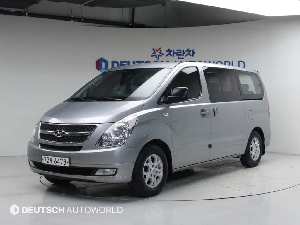 HYUNDAI Starex 2015 Plateado - Importación desde Corea - HF Imports Iquique - Foto 1