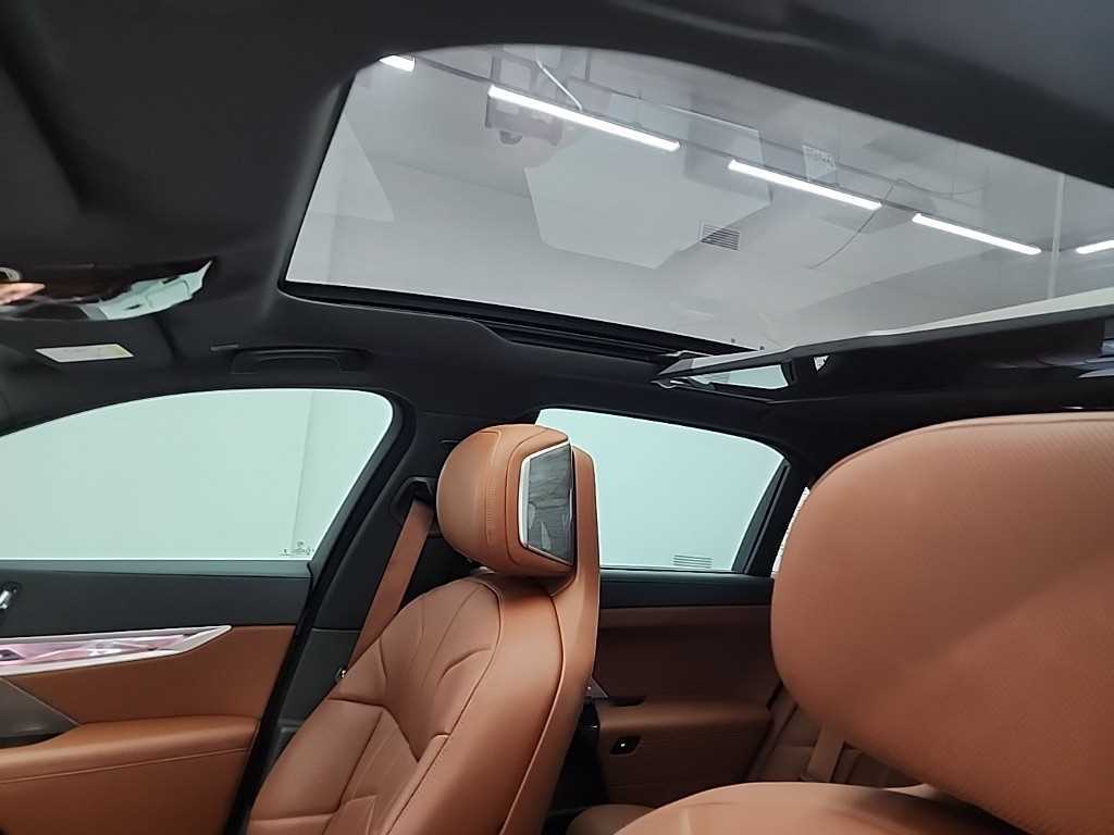 BMW 7 Series 2024 Negro - Importación desde Corea - HF Imports Iquique - Foto 15