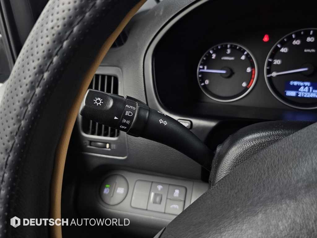HYUNDAI Starex 2016 Plateado - Importación desde Corea - HF Imports Iquique - Foto 17